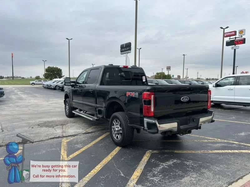 Used 2024 Agate Black Metallic Ford LARIAT image 3