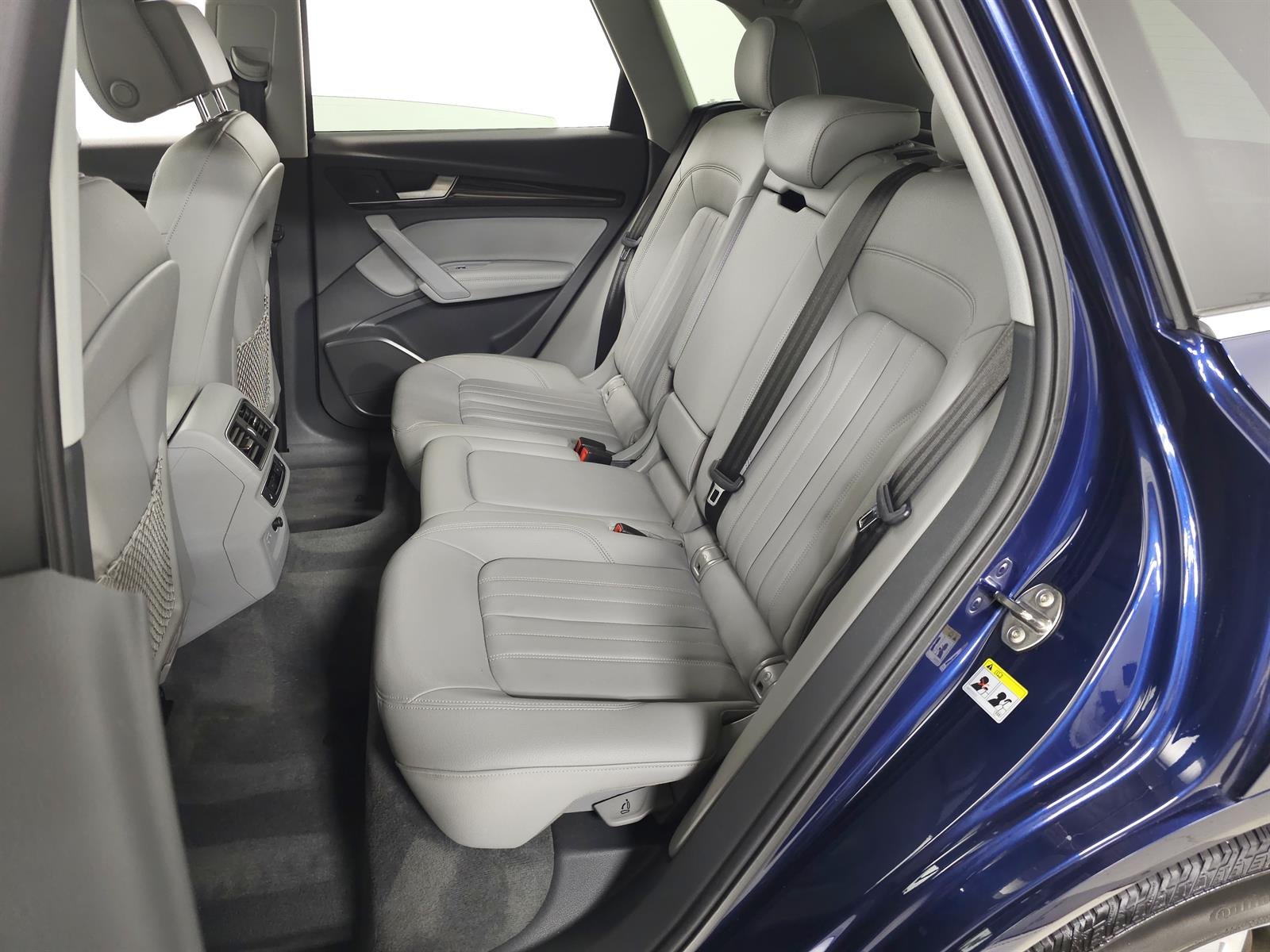 Used 2019 Blue Audi quattro Premium Plus 45 TFSI image 29
