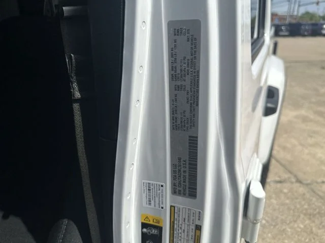 Used 2021 White Jeep Willys image 35