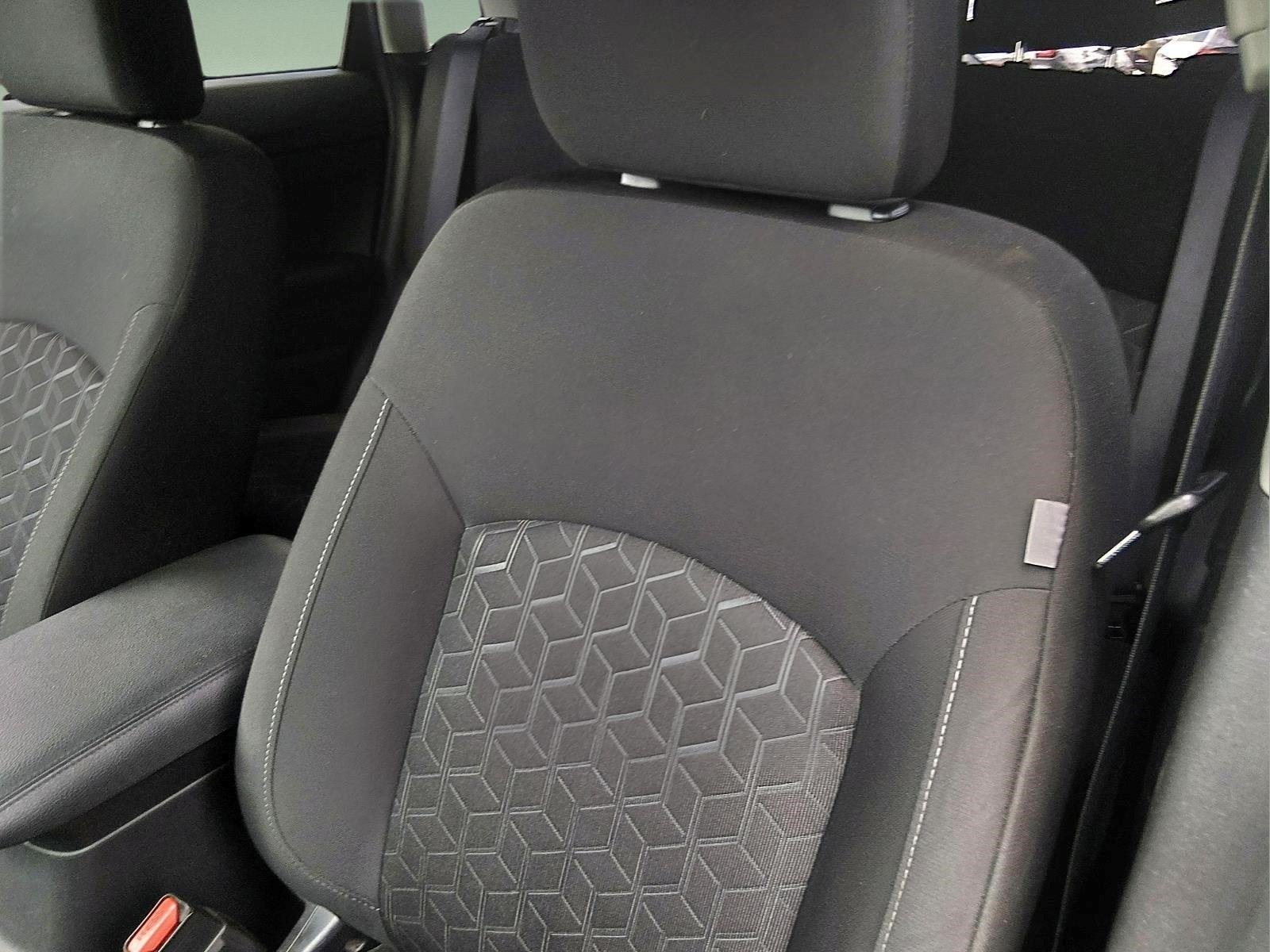 Used 2022 Labrador Black Pearl Mitsubishi LE image 15