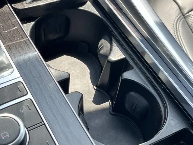Used 2019 Black Land Rover HSE image 40