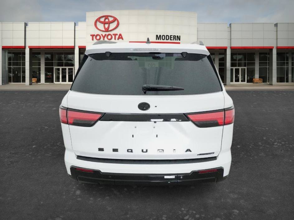 New 2026 Wind Chill Pearl Toyota Limited image 2