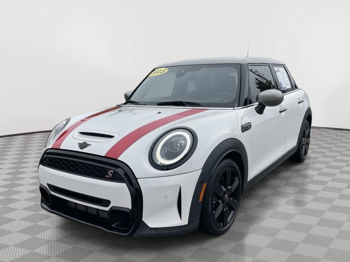 Used 2023 Nanuq White Metallic MINI Cooper S image 15