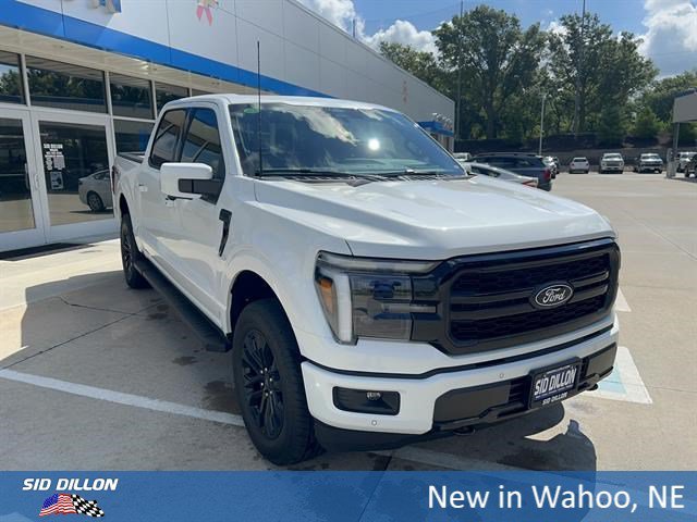New 2026 Star White Metallic Tri-Coat Ford Lariat® image 29