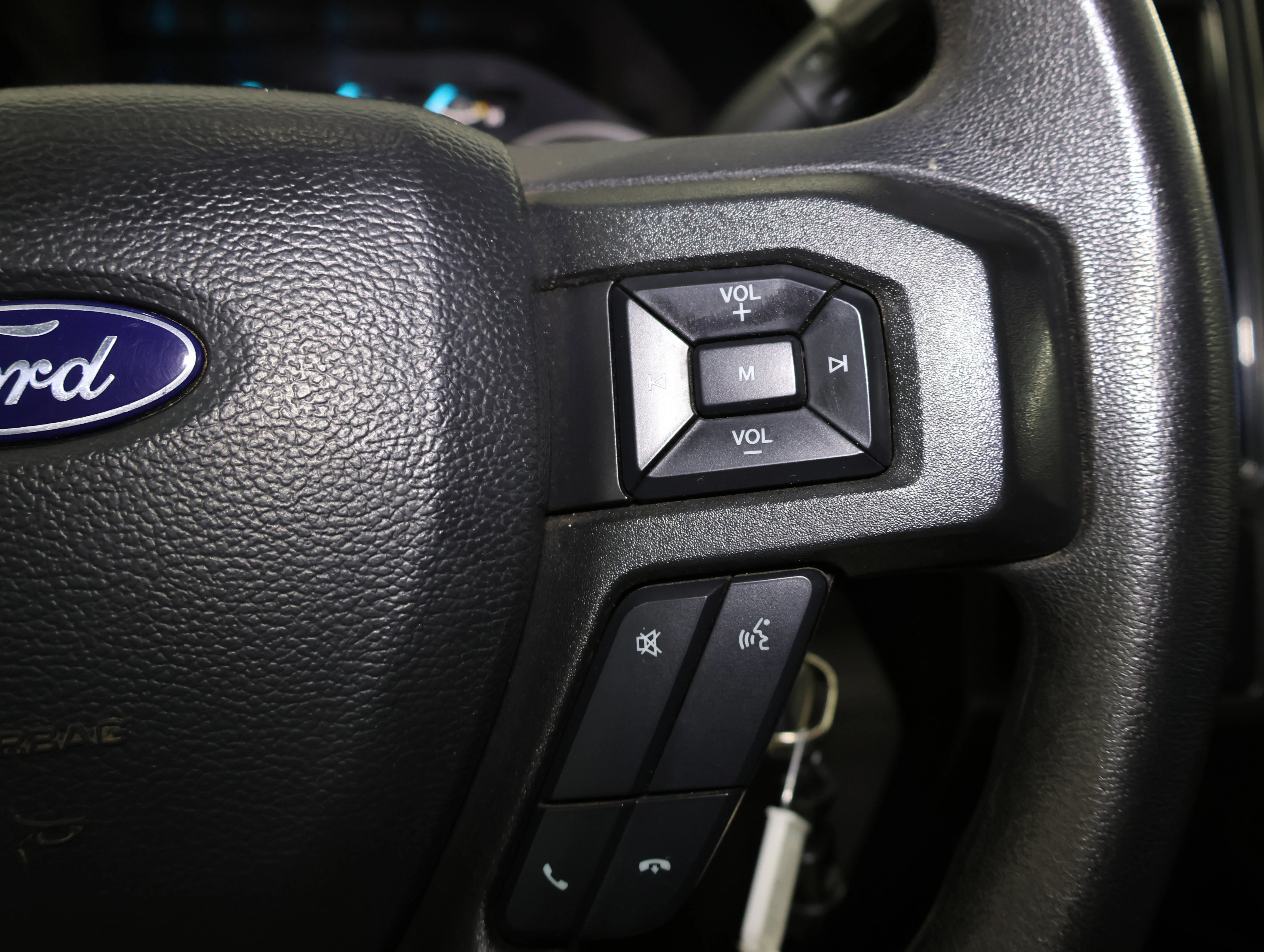 Used 2022 Oxford White Ford XLT image 14