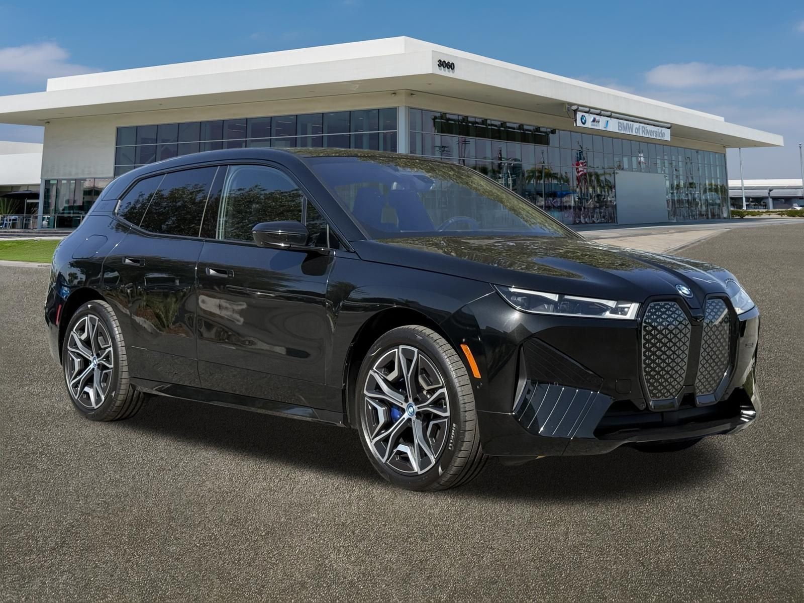 Certified Used 2024 Black BMW xDrive50 image 2