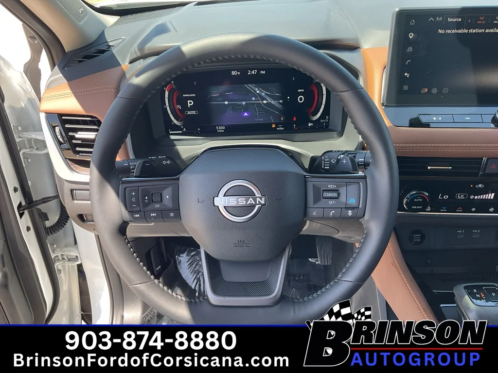 Used 2026 Everest White Pearl/Super Black Nissan Platinum image 34