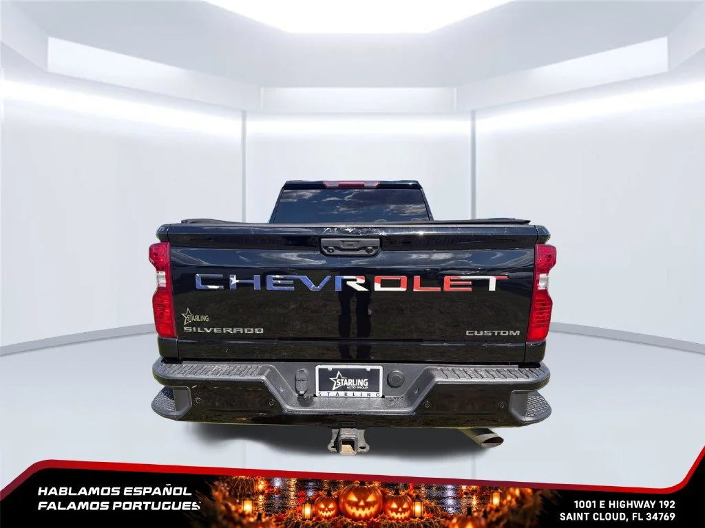 Used 2024 Black Chevrolet Custom image 4