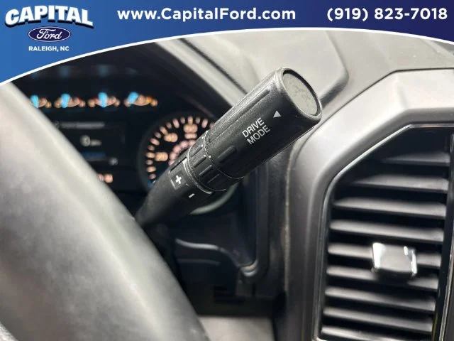 Used 2018 Blue Ford XLT image 30