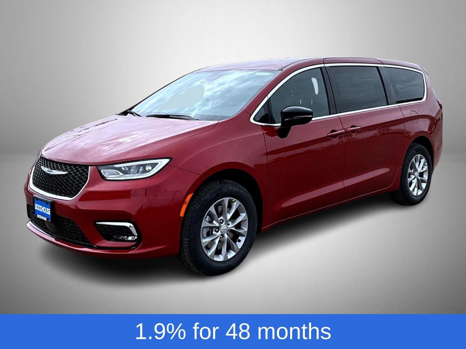 2026 Chrysler Pacifica Select AWD's photo