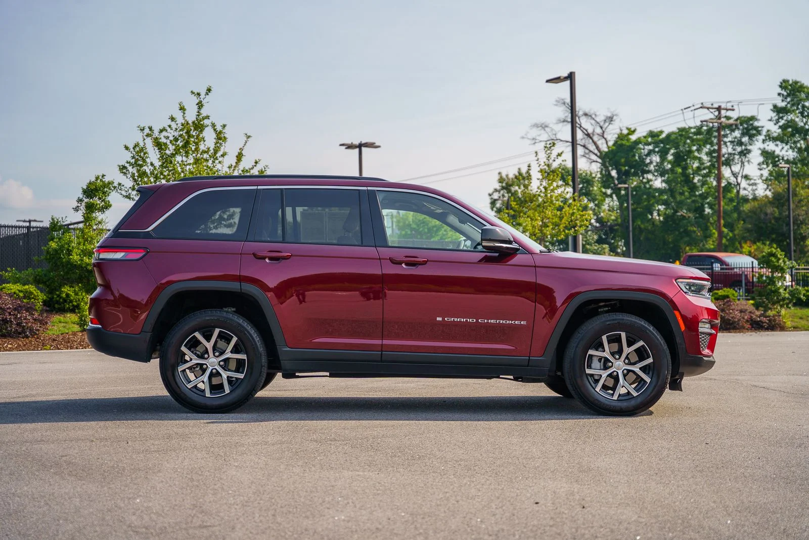 Used 2024 Red Jeep Limited image 7