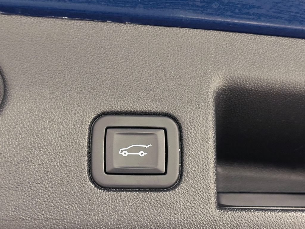 Used 2020 PACIFIC BLUE METALLIC Chevrolet LT image 12