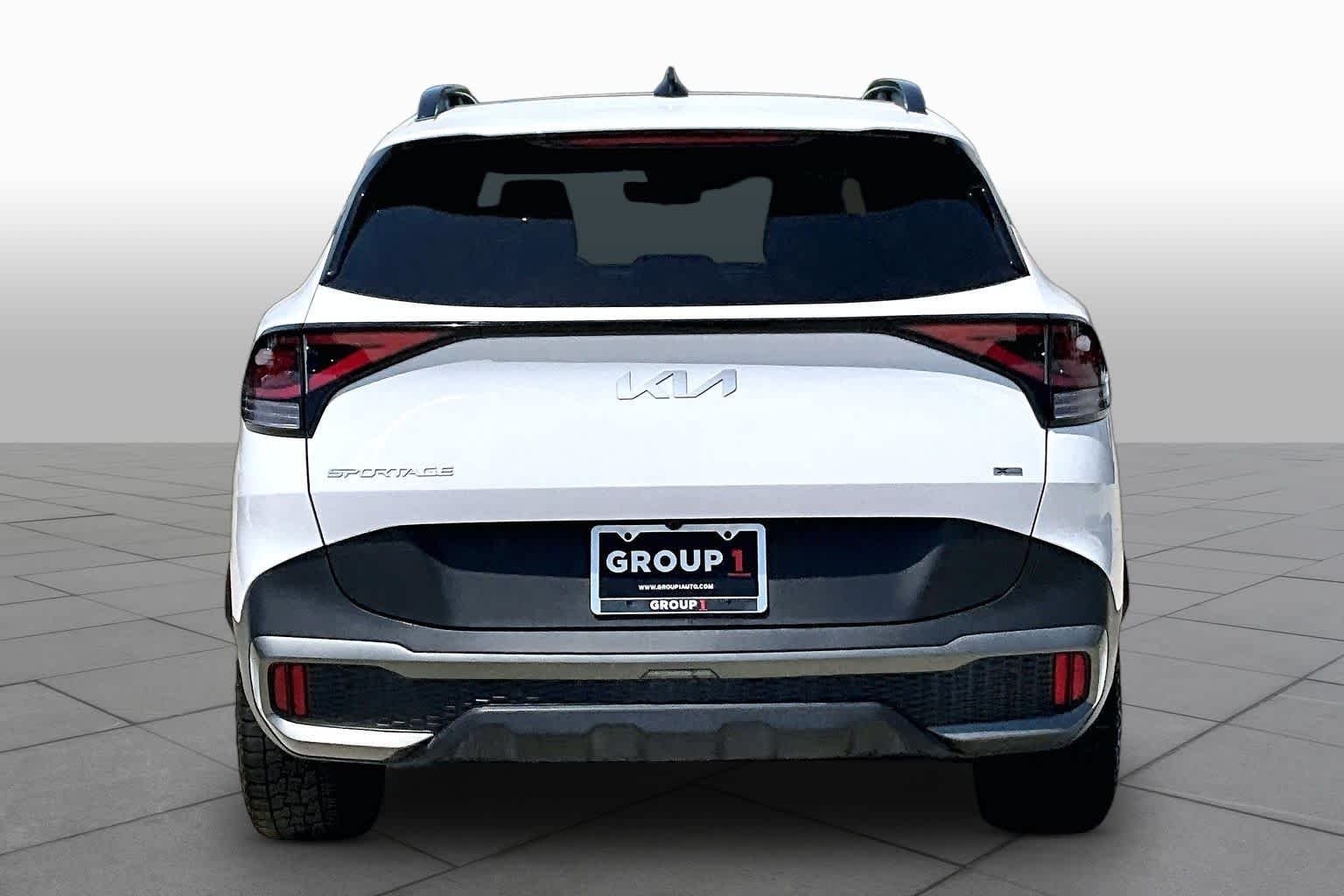 Used 2023 Glacial White Pearl Kia X-Line image 5