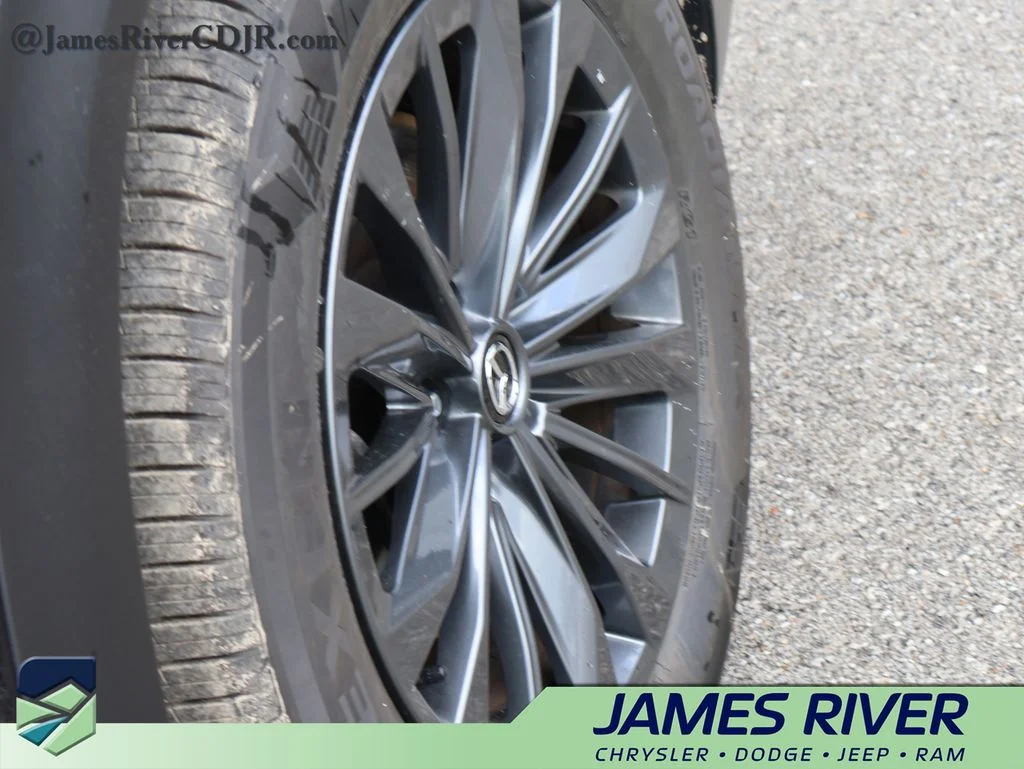 Used 2025 Black Mazda 3.3 Turbo Preferred image 40