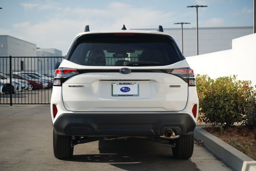 New 2026 CRYSTAL WHITE PEARL Subaru Premium Hybrid image 5