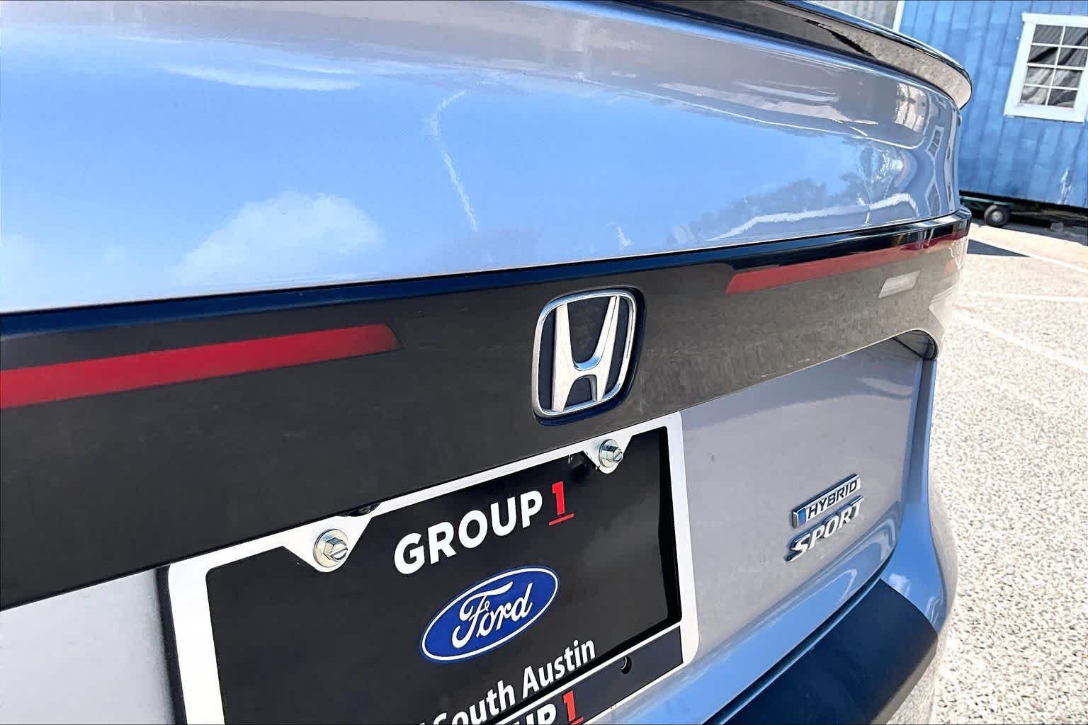 Used 2023 Lunar Silver Metallic Honda Sport image 31