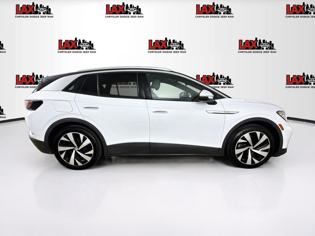 Used 2021 White Volkswagen Pro S image 8