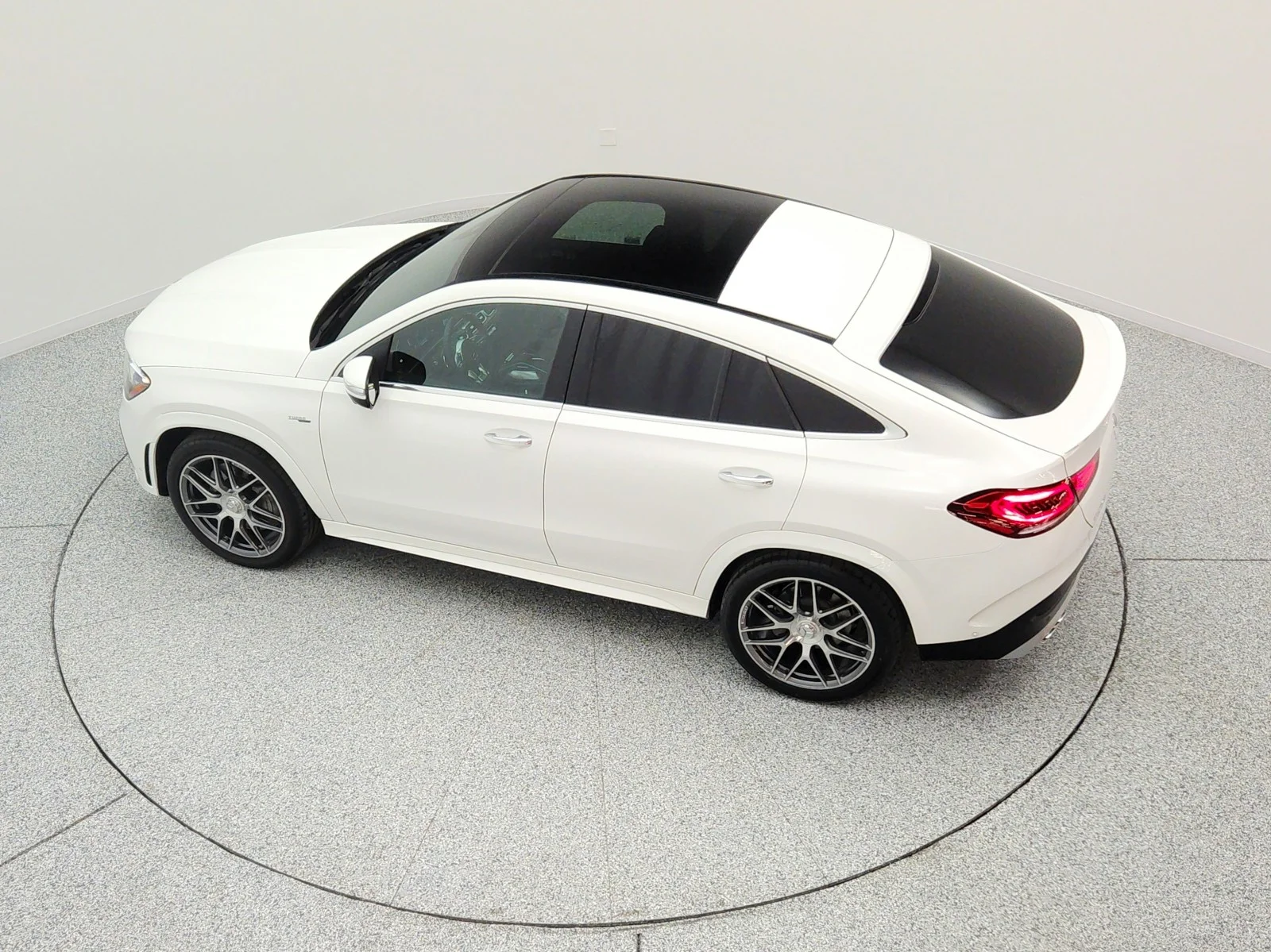 Used 2023 Polar White Mercedes-Benz AMG® GLE 53 4MATIC Coupe image 30