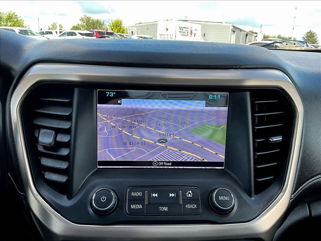 Used 2017 White GMC Denali image 20