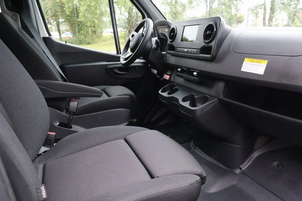 2024 Mercedes-Benz Sprinter Cargo Van Base - Photo 10