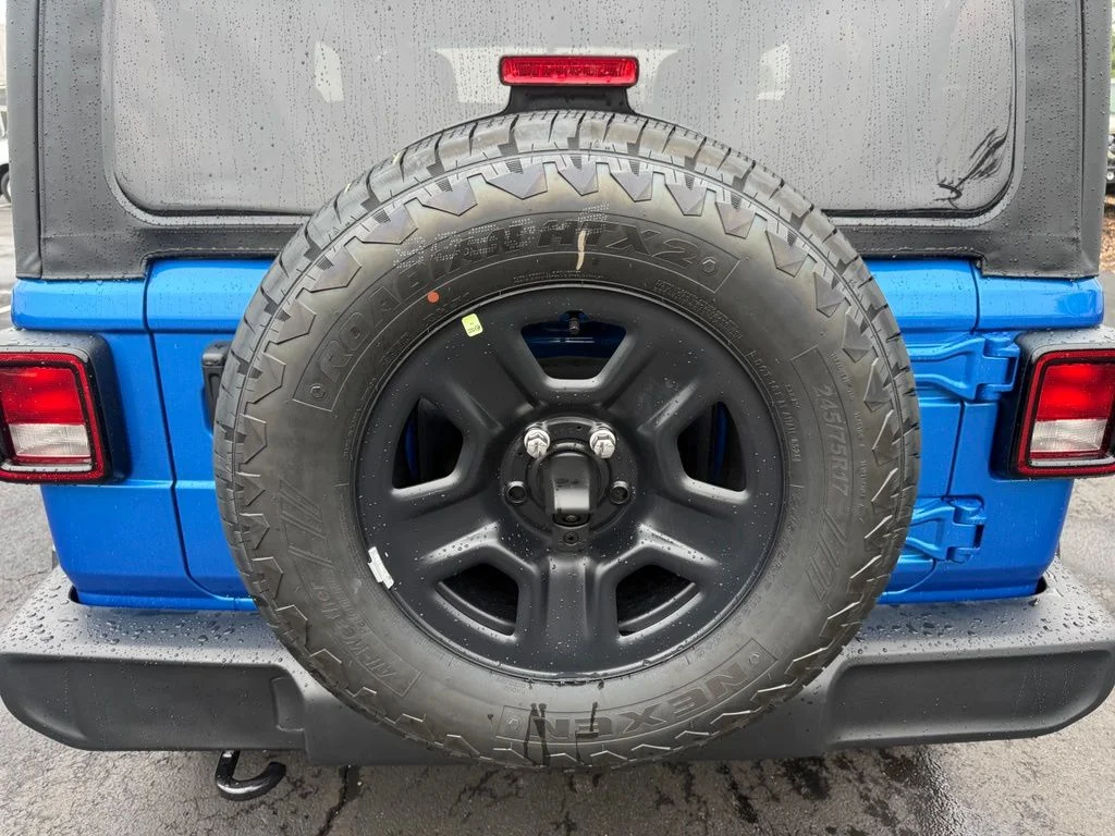 New 2026 Hydro Blue Pearlcoat Jeep Sport image 34