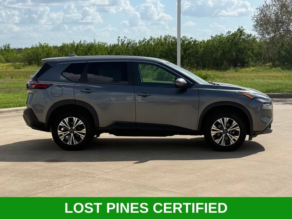Used 2023 Gray Nissan SV image 7