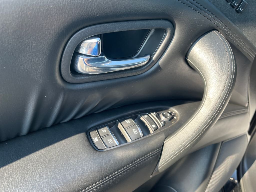 Used 2024 Black Nissan SL image 10