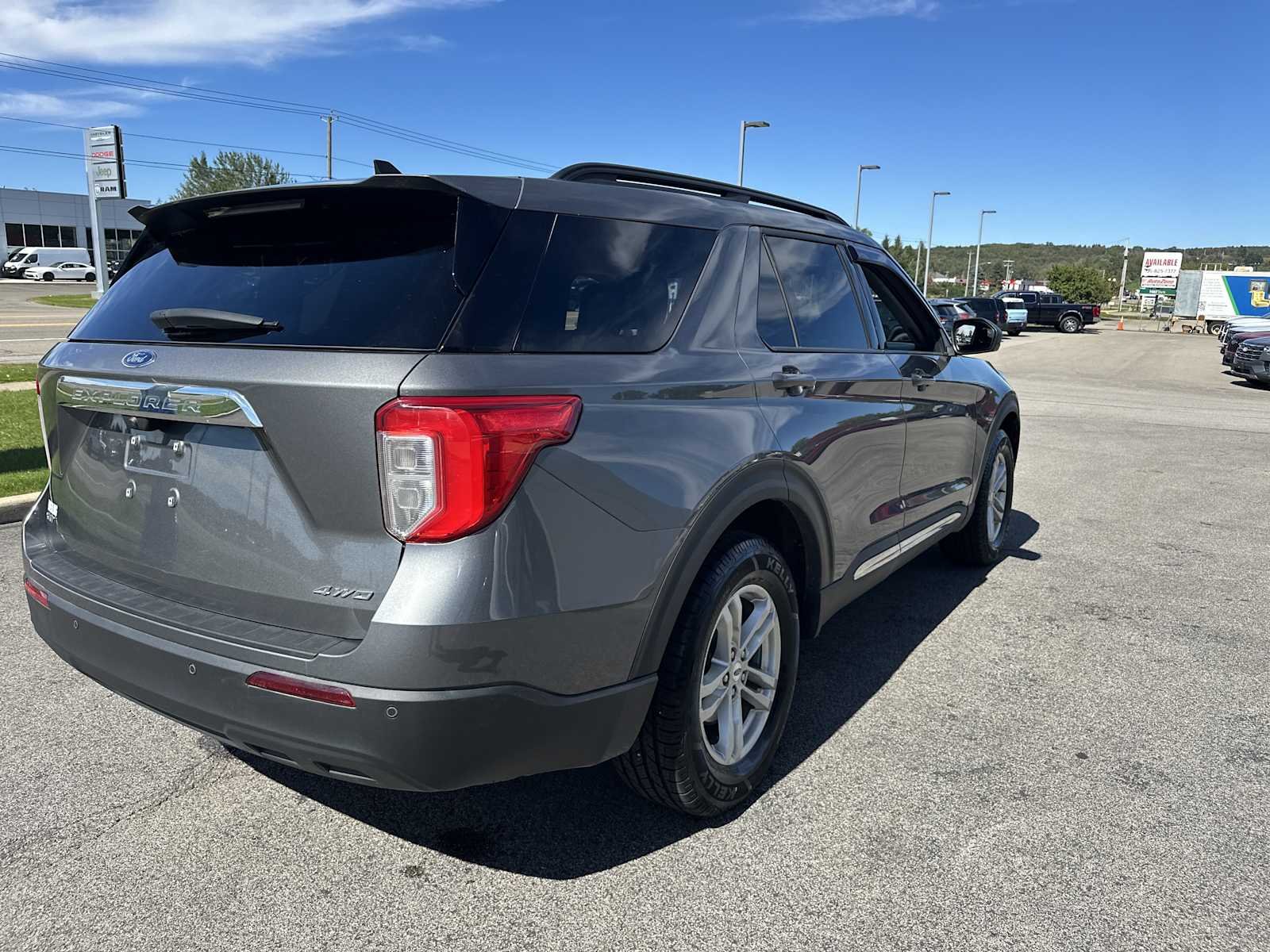 Used 2023 Carbonized Gray Metallic Ford XLT image 16