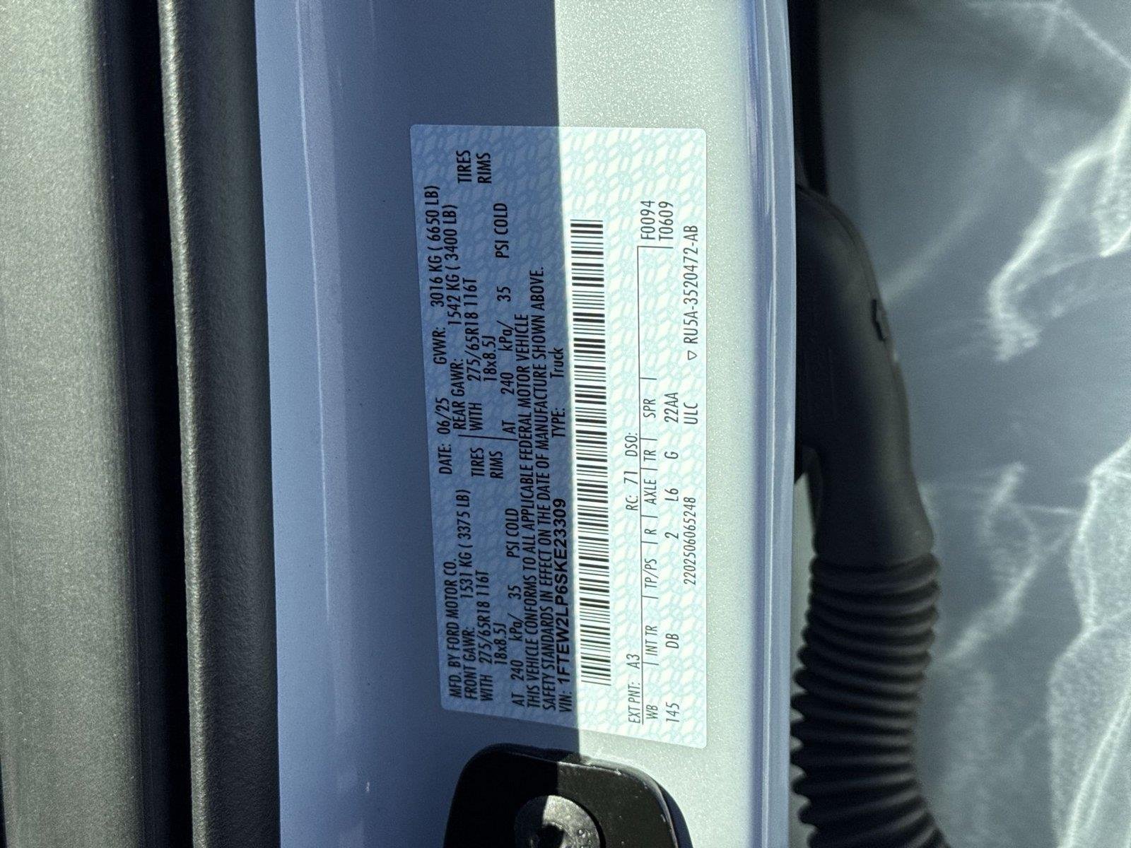 2025 Ford F-150 STX - Photo 39