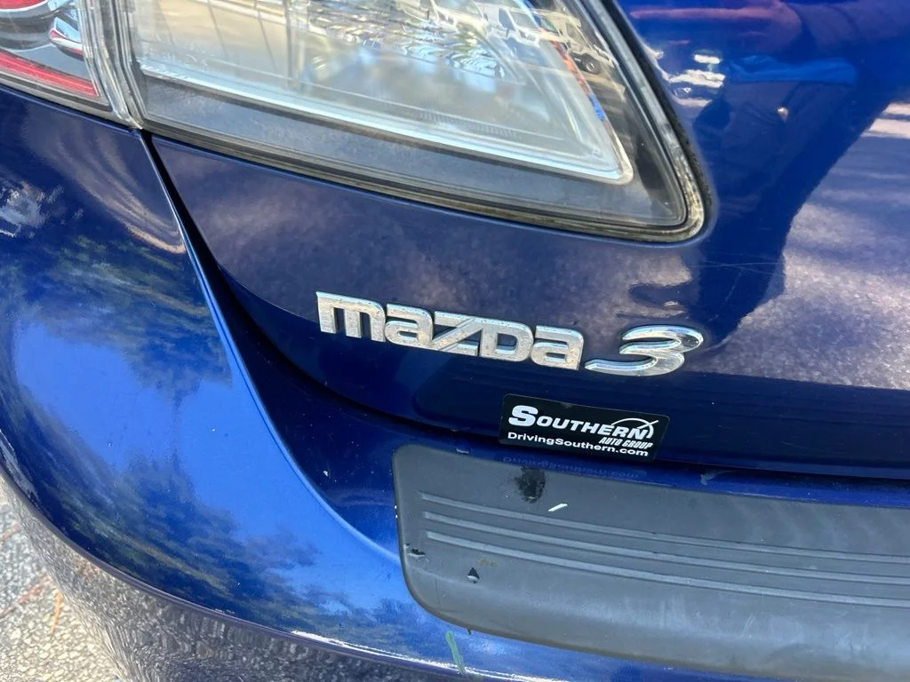 Used 2012 Blue Mazda i Touring image 11