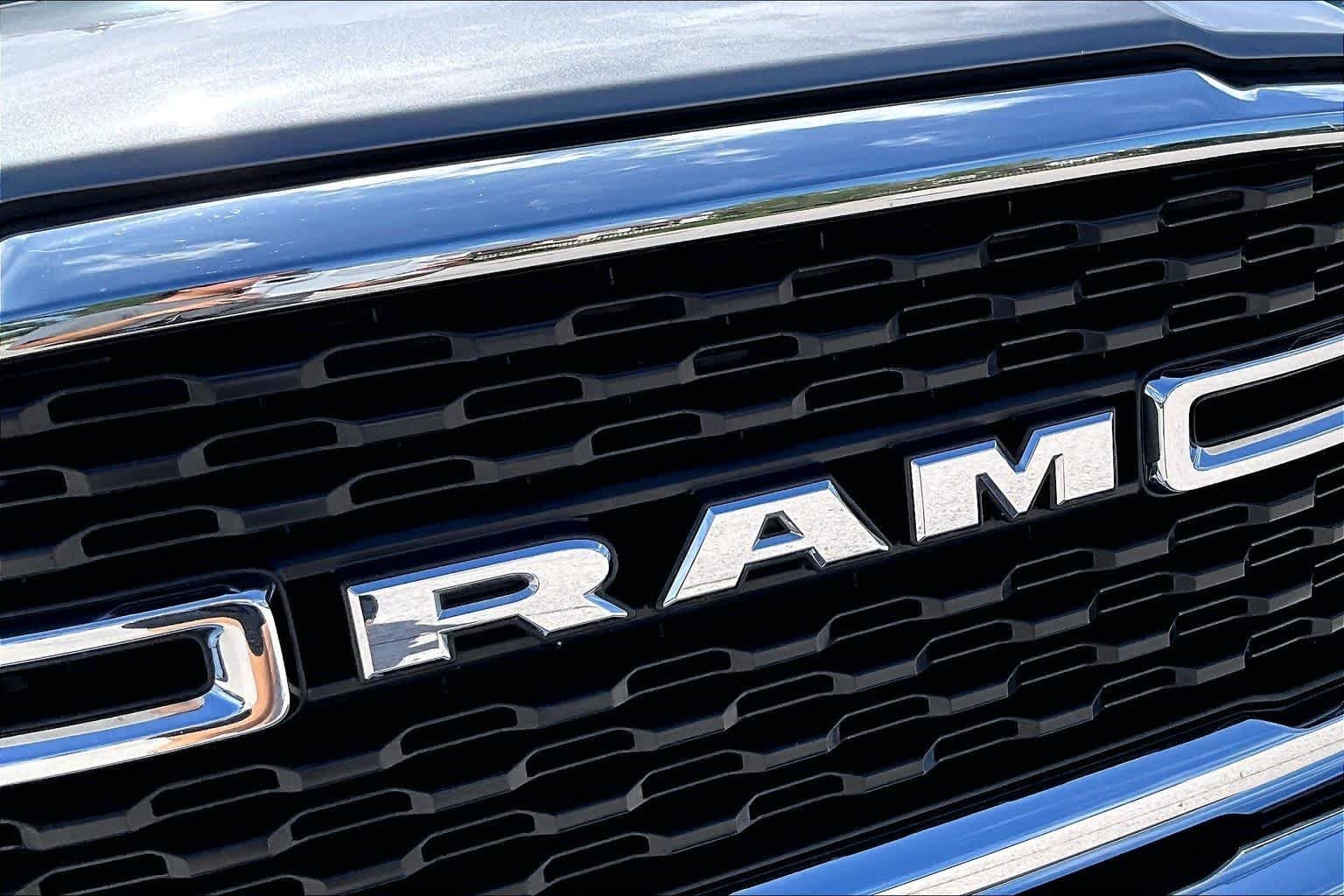 Used 2024 Billet Silver Metallic Clearcoat Ram Big Horn image 30