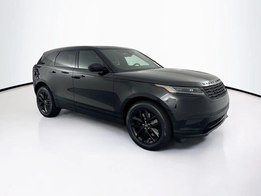 New 2026 Santorini Black Land Rover S image 3