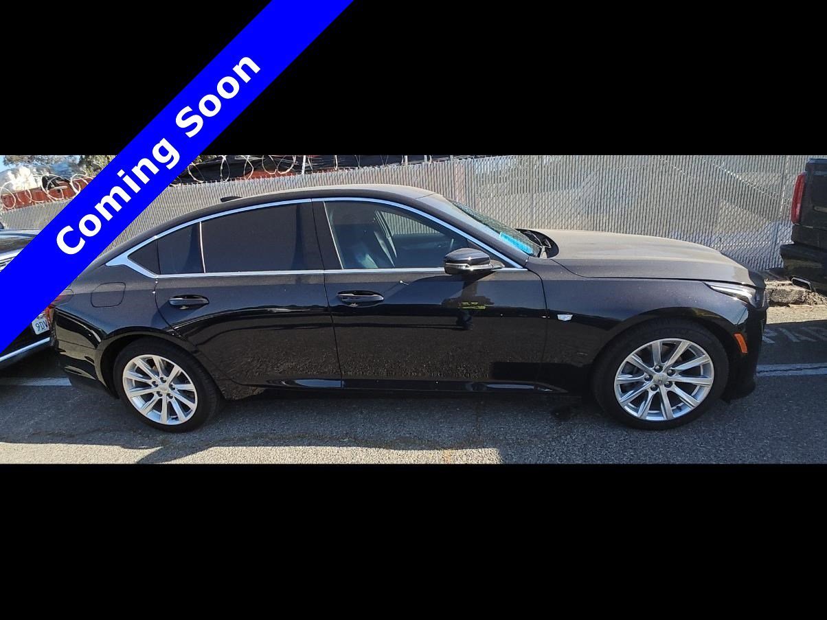 Used 2021 DARK MOON BLUE METALLIC Cadillac Luxury image 11