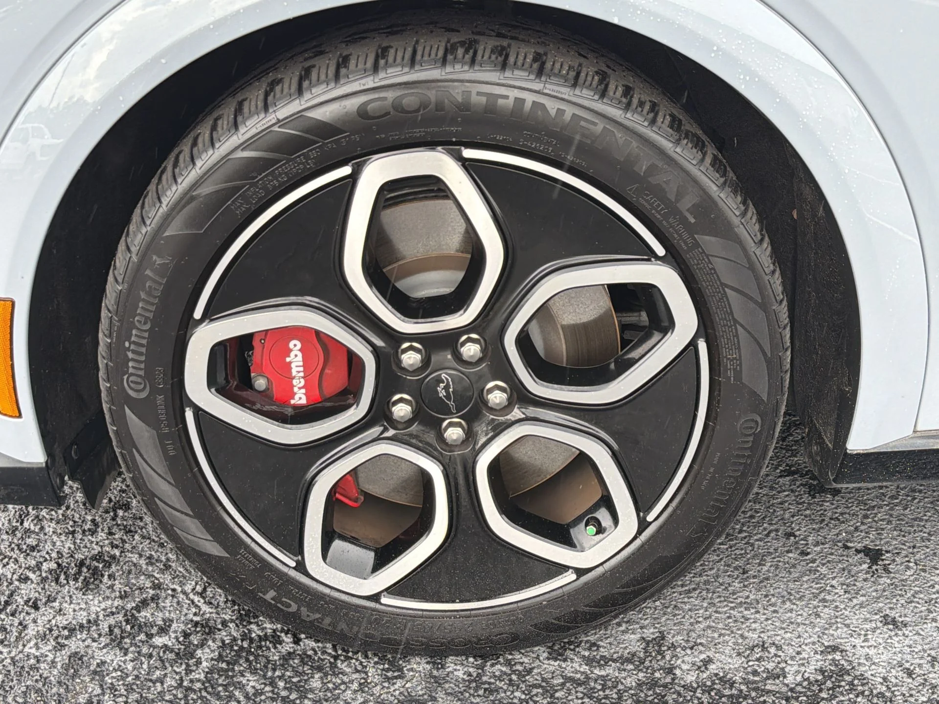 Certified Used 2024 Gray Metallic Ford GT image 29