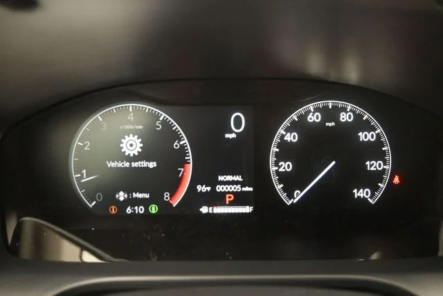 New 2027 Platinum White Pearl Honda EX-L AWD image 31