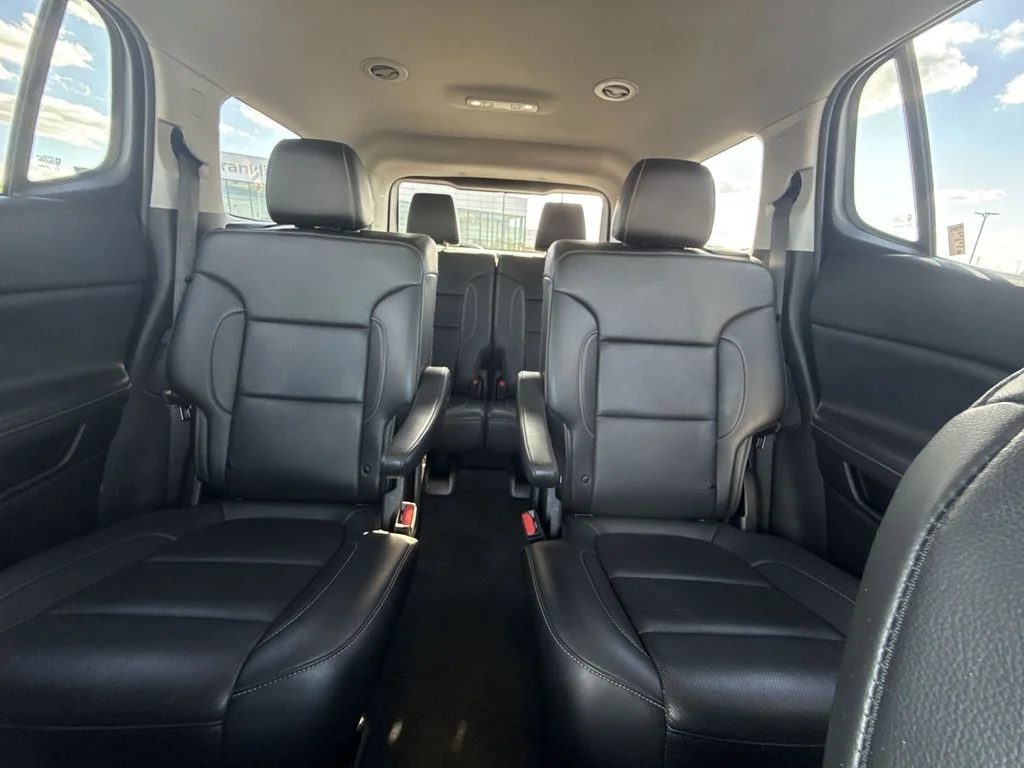 Certified Used 2023 White GMC SLT image 21