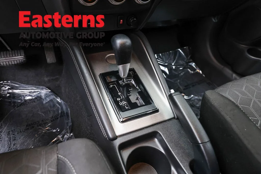 Used 2021 Silver Mitsubishi 2.0 ES image 76