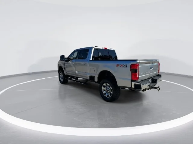Used 2024 Silver Ford Lariat image 5