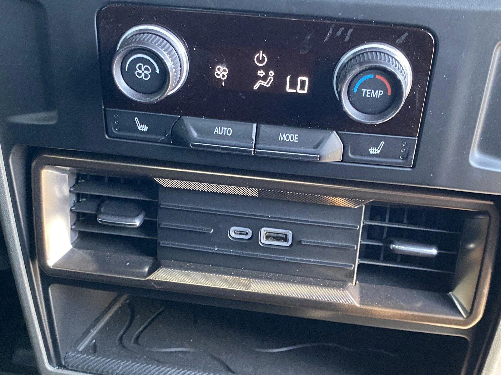 New 2025 Deep Aurora Metallic (Dark Bronze) GMC 3X image 7