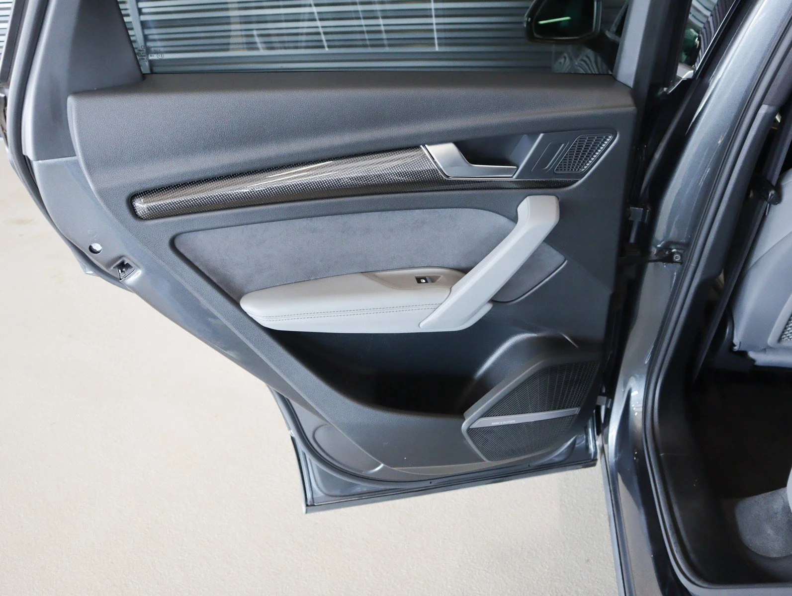 Used 2023 Daytona Gray Pearl Effect Audi Premium Plus image 27