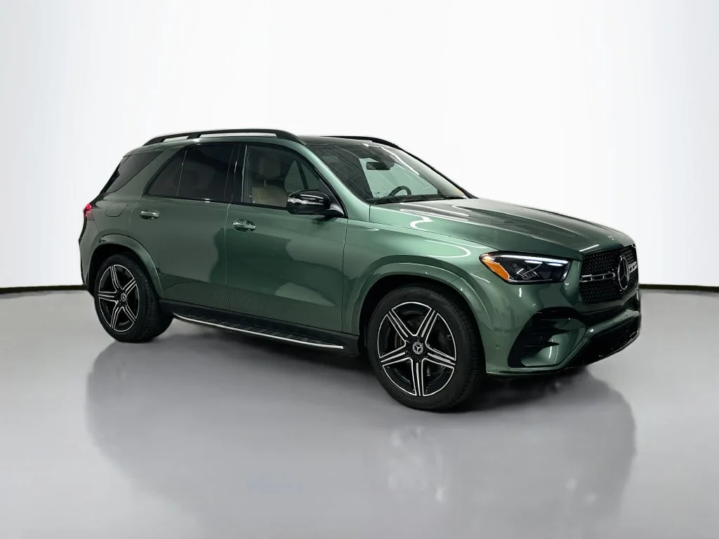Certified Used 2026 MANUFAKTUR Ireland Mid Green Metallic Mercedes-Benz GLE 450 image 7