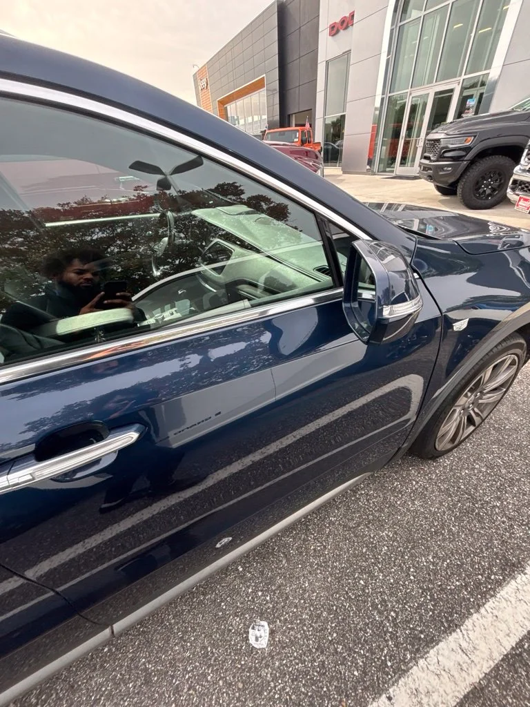 Used 2019 Blue Cadillac Premium Luxury image 7