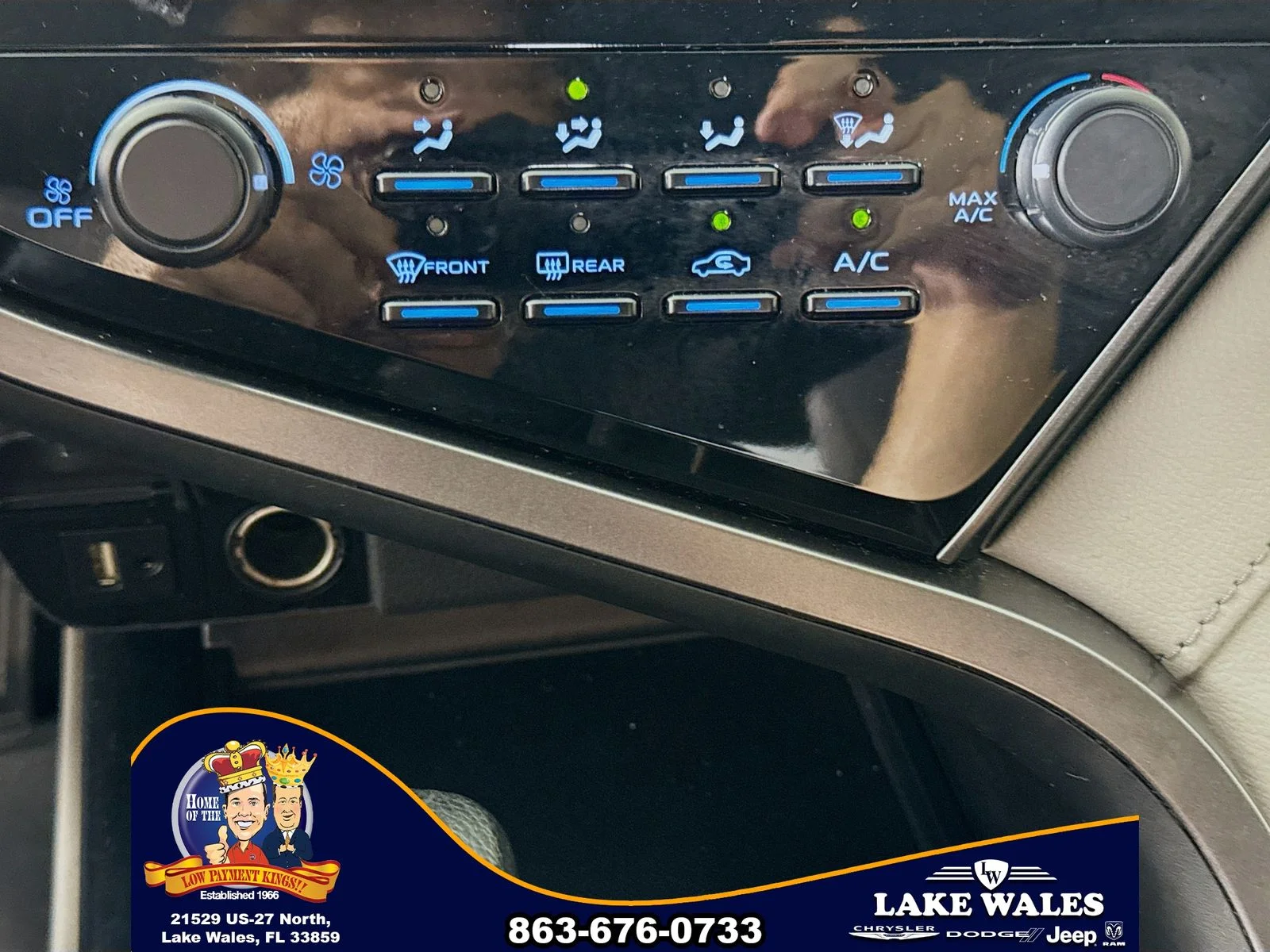 Used 2019 Gray Toyota LE image 15