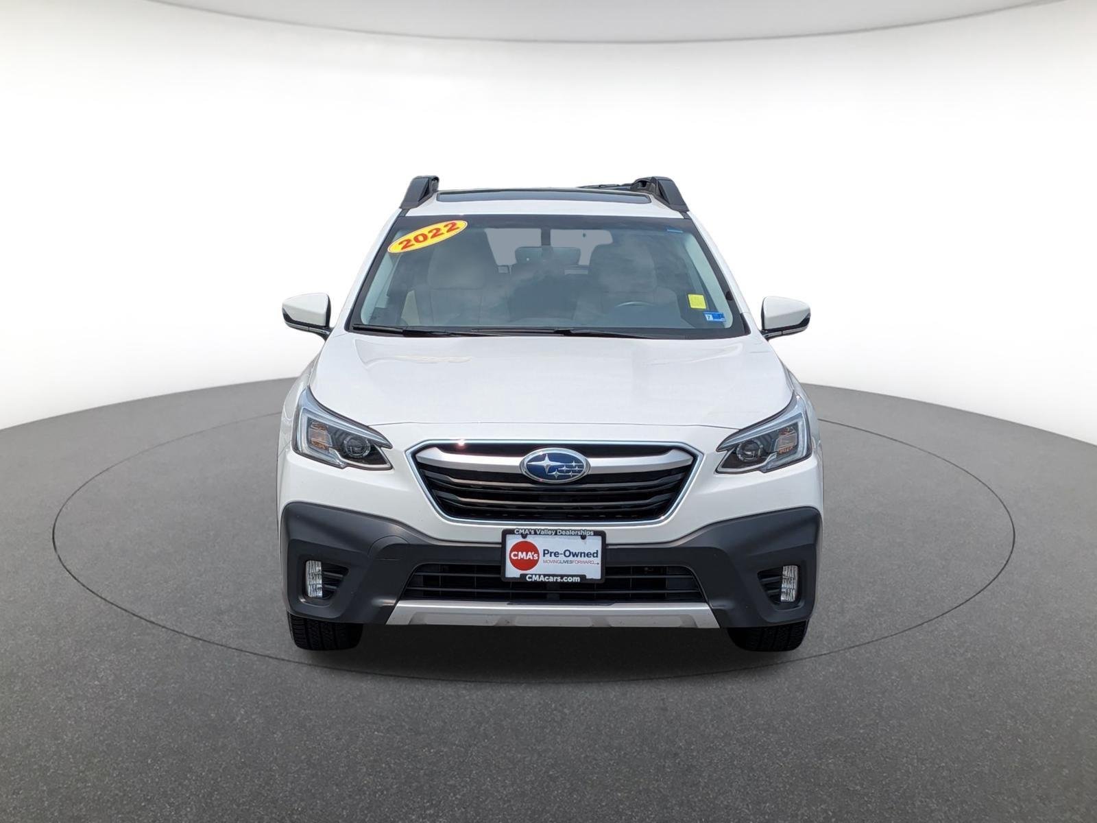 Used 2022 Crystal White Pearl Subaru Limited image 8