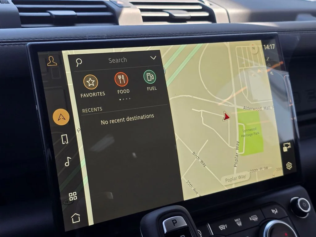 New 2026 Sedona Red LAND ROVER X-Dynamic SE image 21