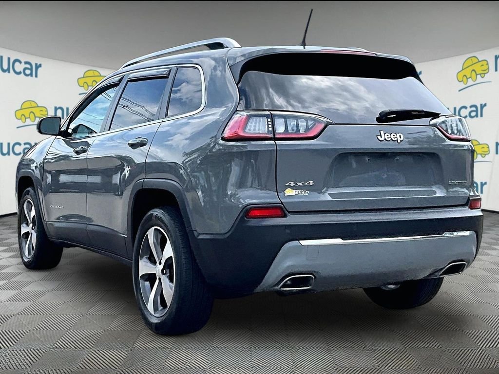 Used 2020 Gray Jeep Limited image 4