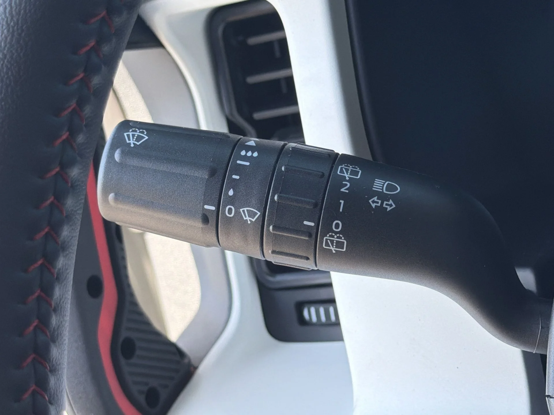 New 2026 Avalanche Gray Ford Heritage Edition image 17