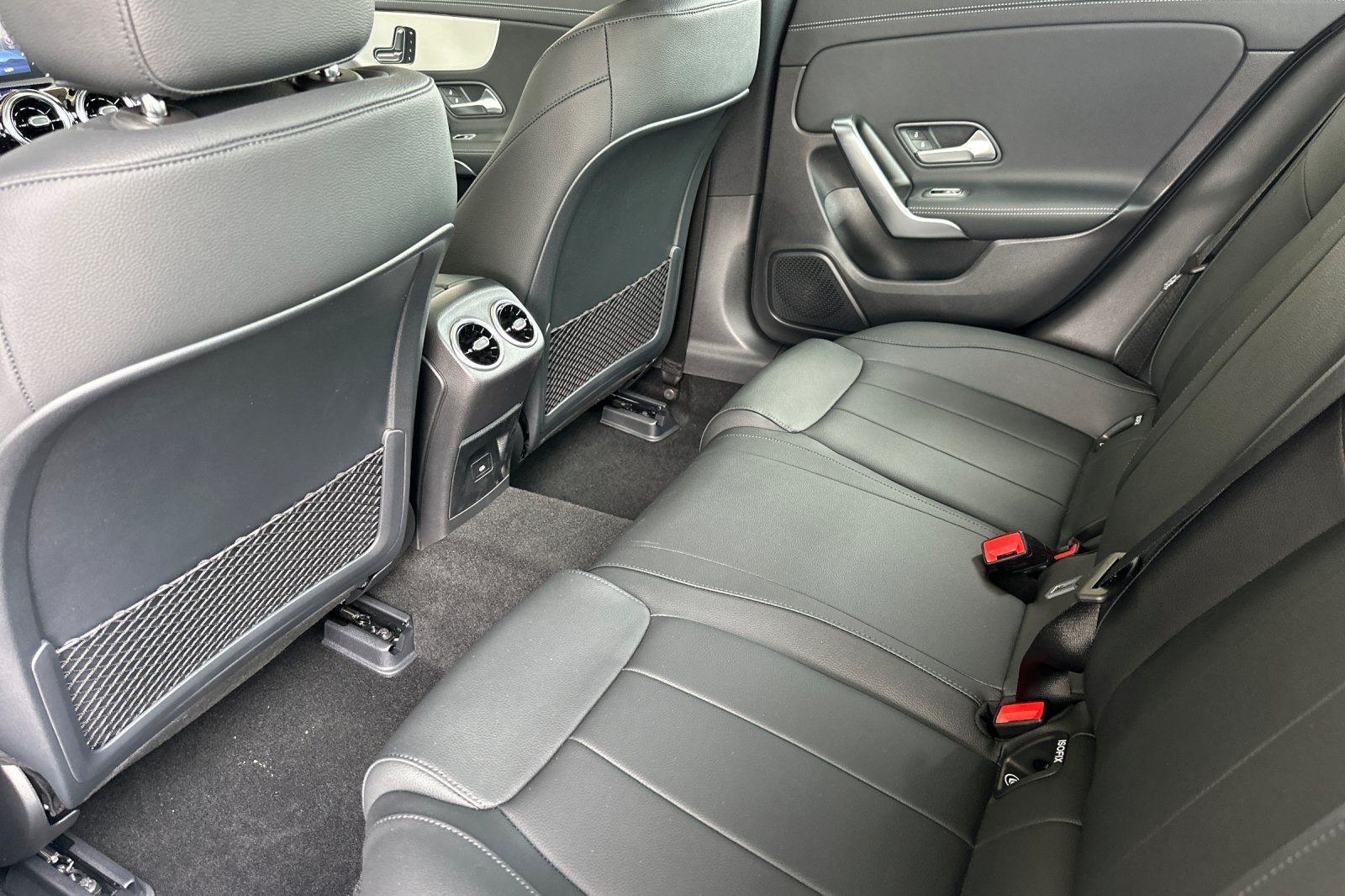 2025 Mercedes-Benz CLA CLA 250 - Photo 10