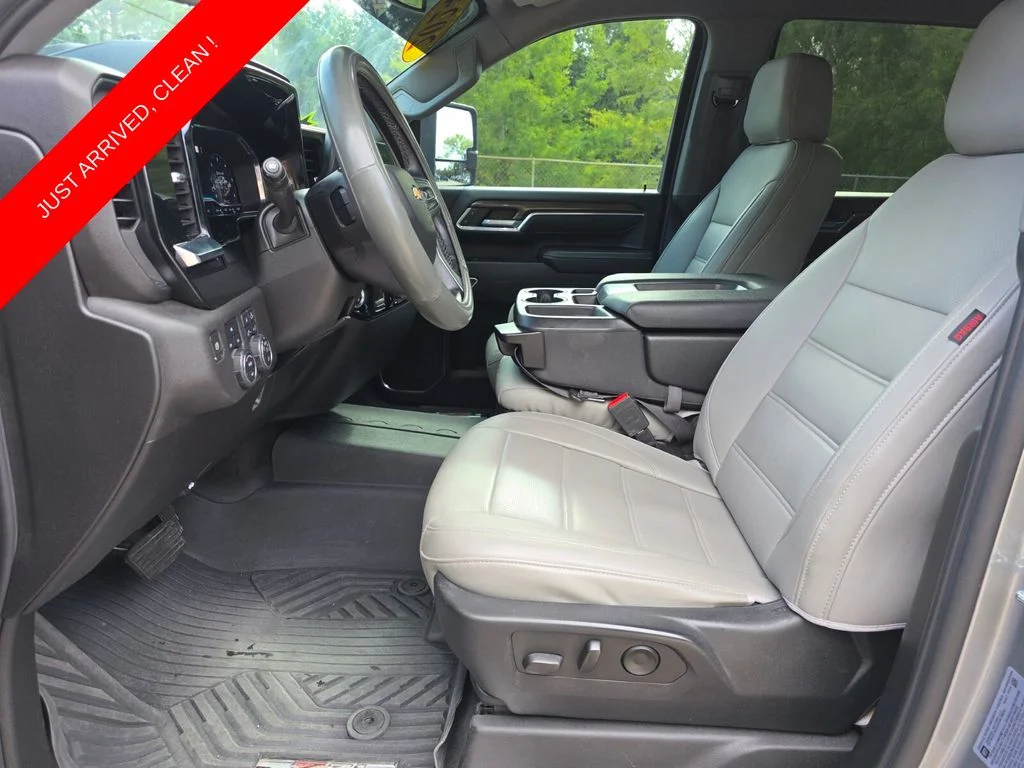 Used 2024 Gray Chevrolet LT image 24