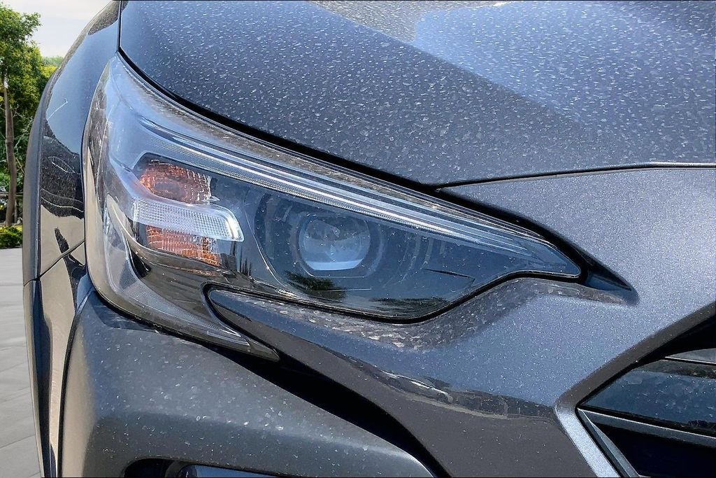 Used 2025 Gray Subaru Onyx Edition XT image 31